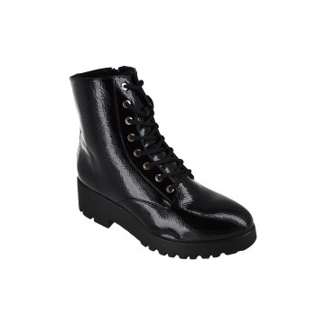 Bota militar moderna...