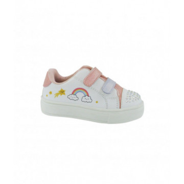 Tenis de moda para niña...
